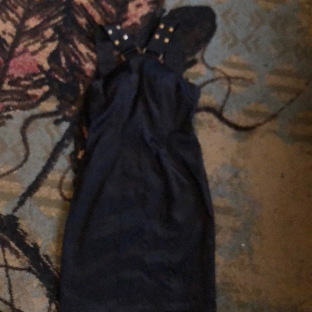 Silky satin form fitting little black dress 🔥 🔥